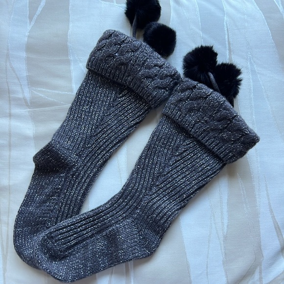 NEW UGG kids' Rainboot socks. Size 13-3 . 6-8 years old. Charcoal grey. - Picture 5 of 8